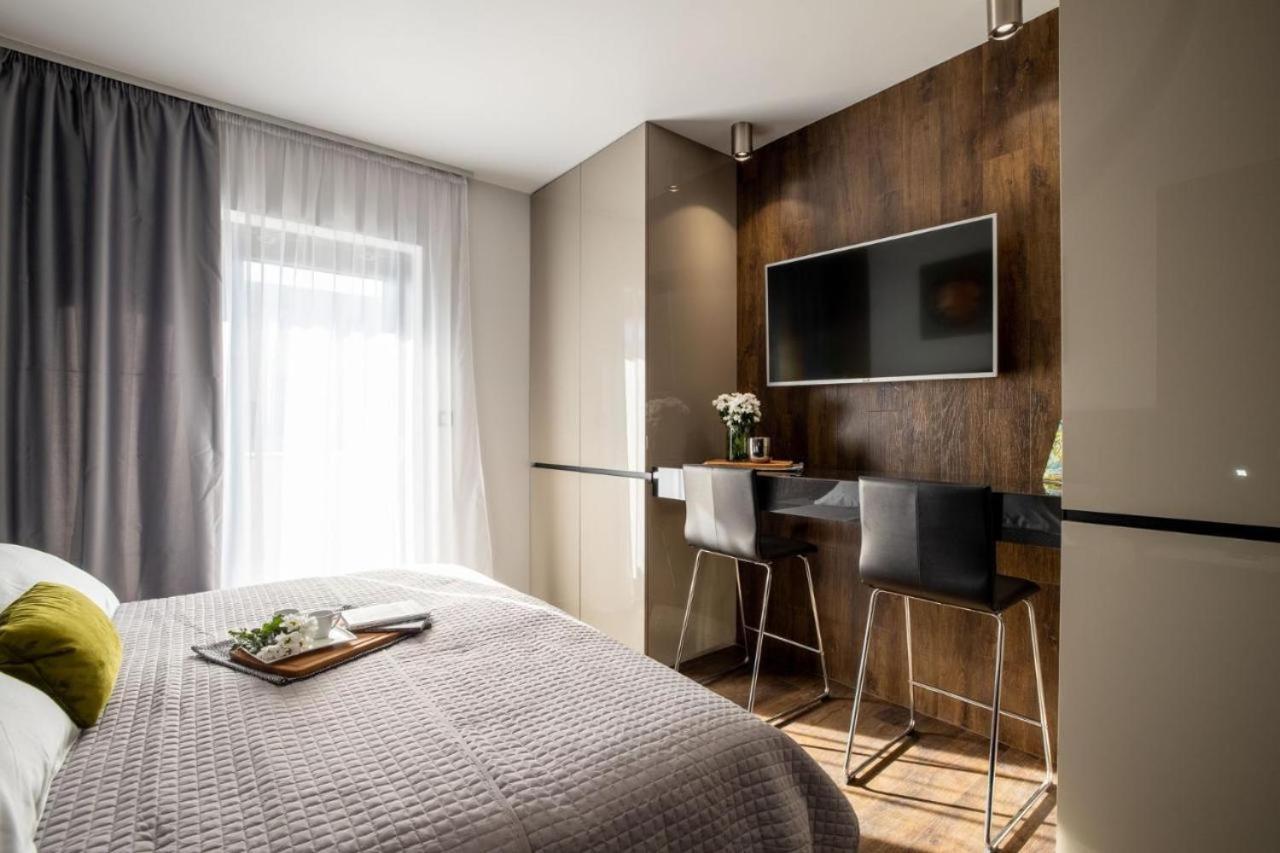 Roof 69 Rooms Сплит Экстерьер фото