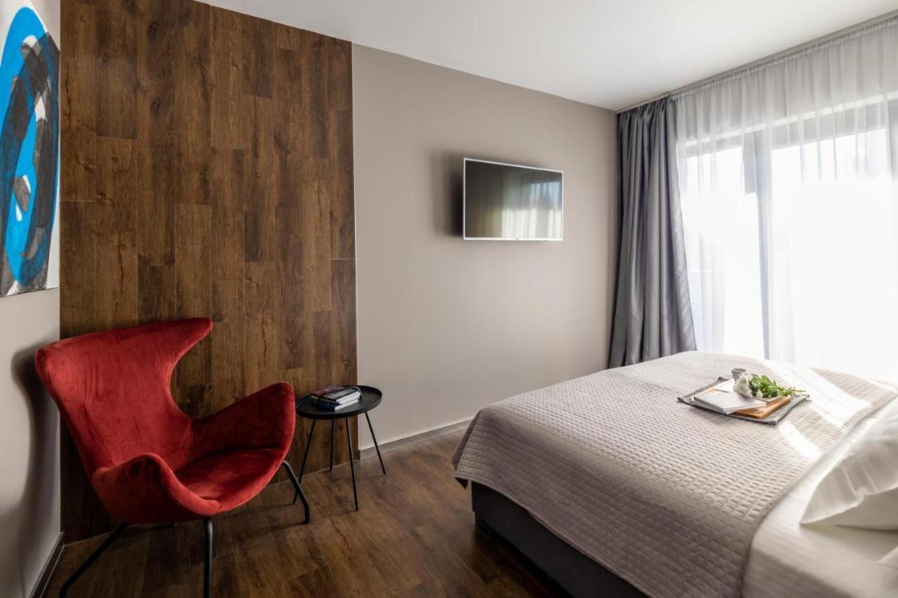 Roof 69 Rooms Сплит Экстерьер фото
