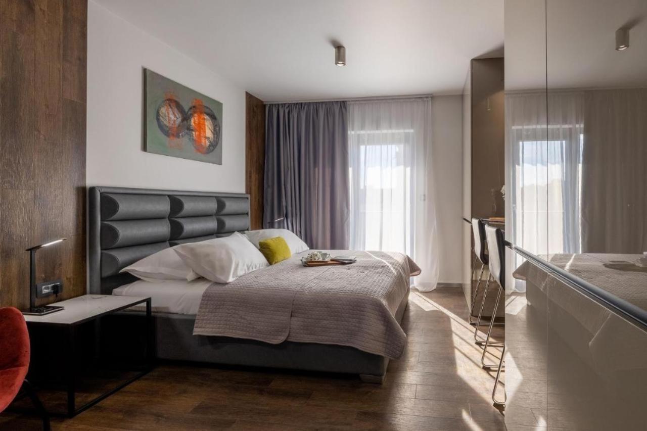 Roof 69 Rooms Сплит Экстерьер фото