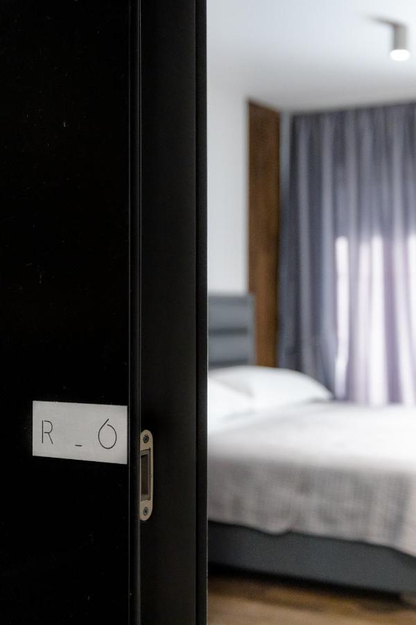Roof 69 Rooms Сплит Экстерьер фото